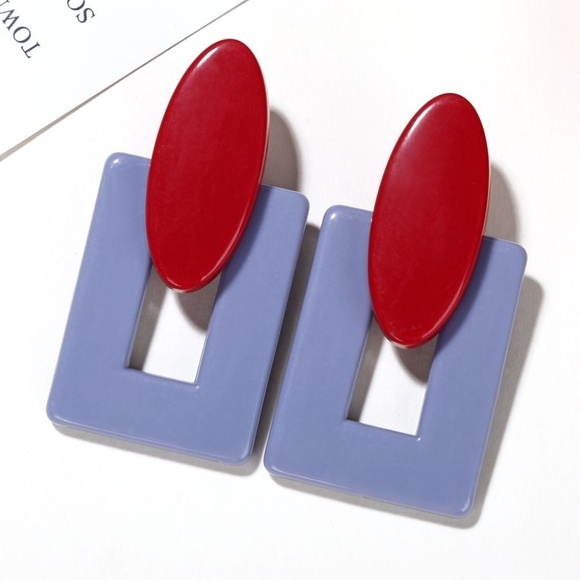 **ALBA* Red x Purple Fashion Acrylic Earrings - Picture 1 of 1